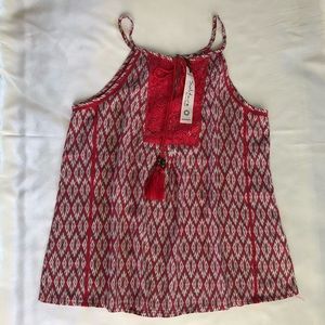 NWT Solitaire beautiful summer top